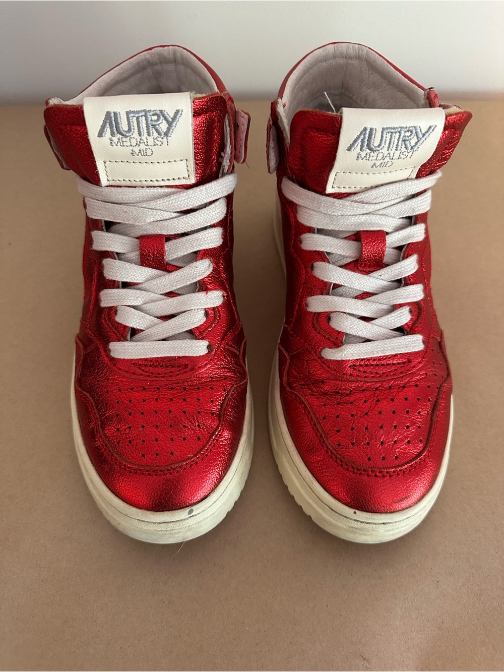 Autry Metallic Red High-Top Women's Sneakers